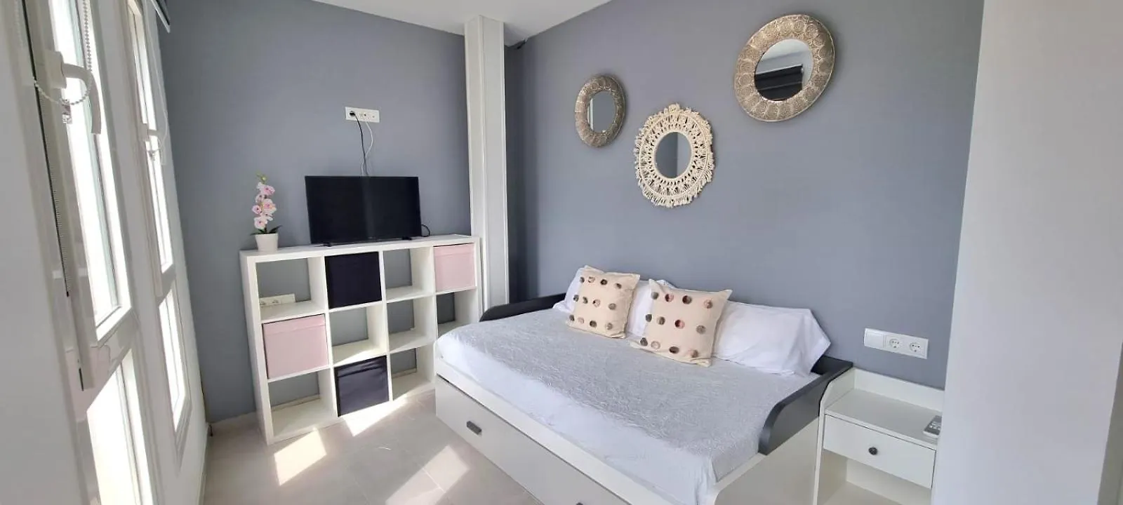 펜션 치클라나 데 라 프론테라 Casa Moderna Cefiro 빌라